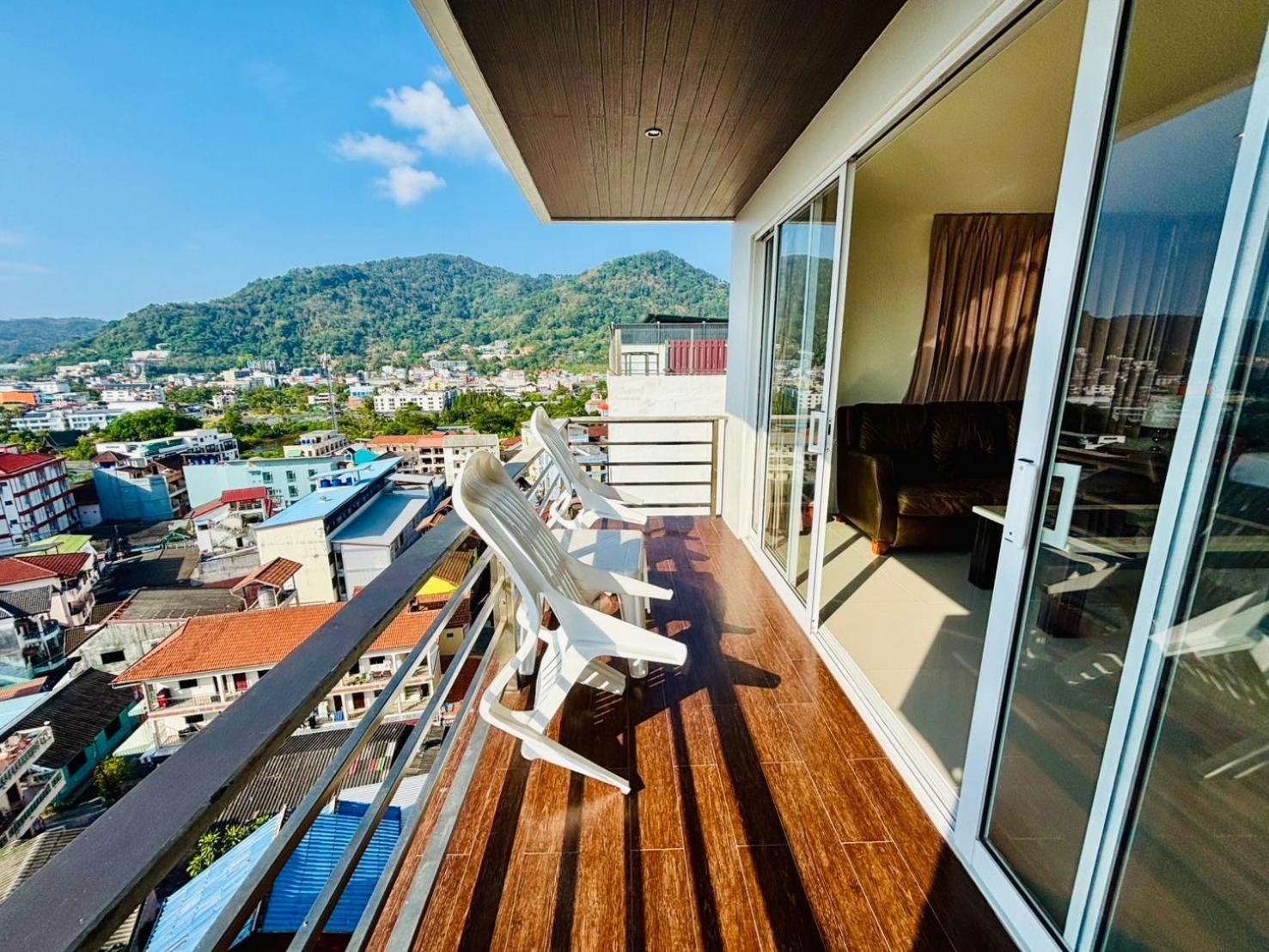 Khách sạn Ocean View Treasure Patong